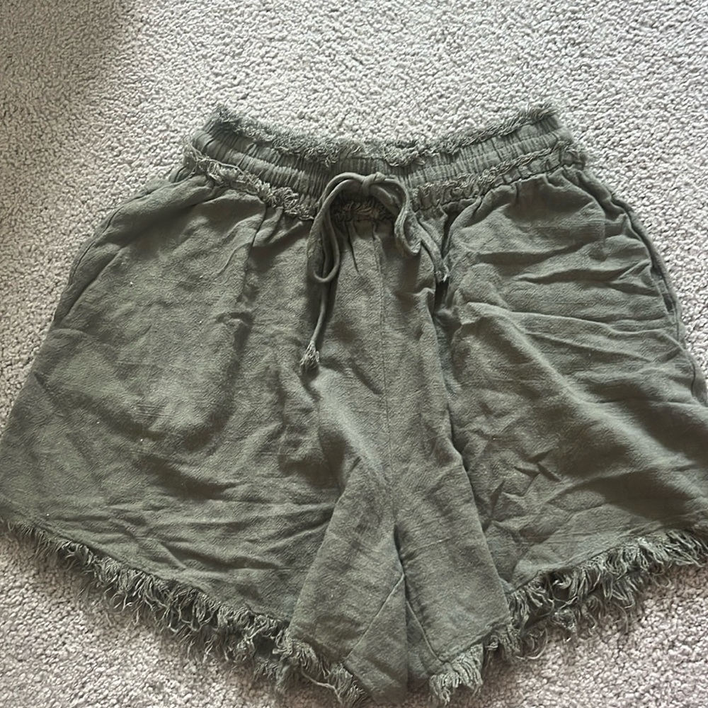 la miel flowy shorts